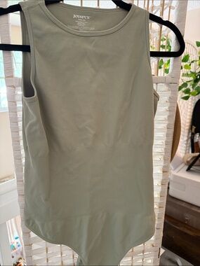 Joyspun Sage Green Sleeveless Bodysuit Top